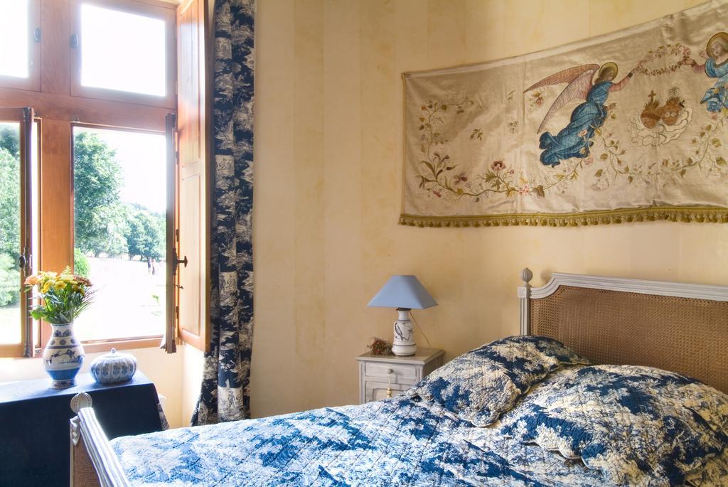 후아프 Chateau De La Roche Martel B&B 객실 사진